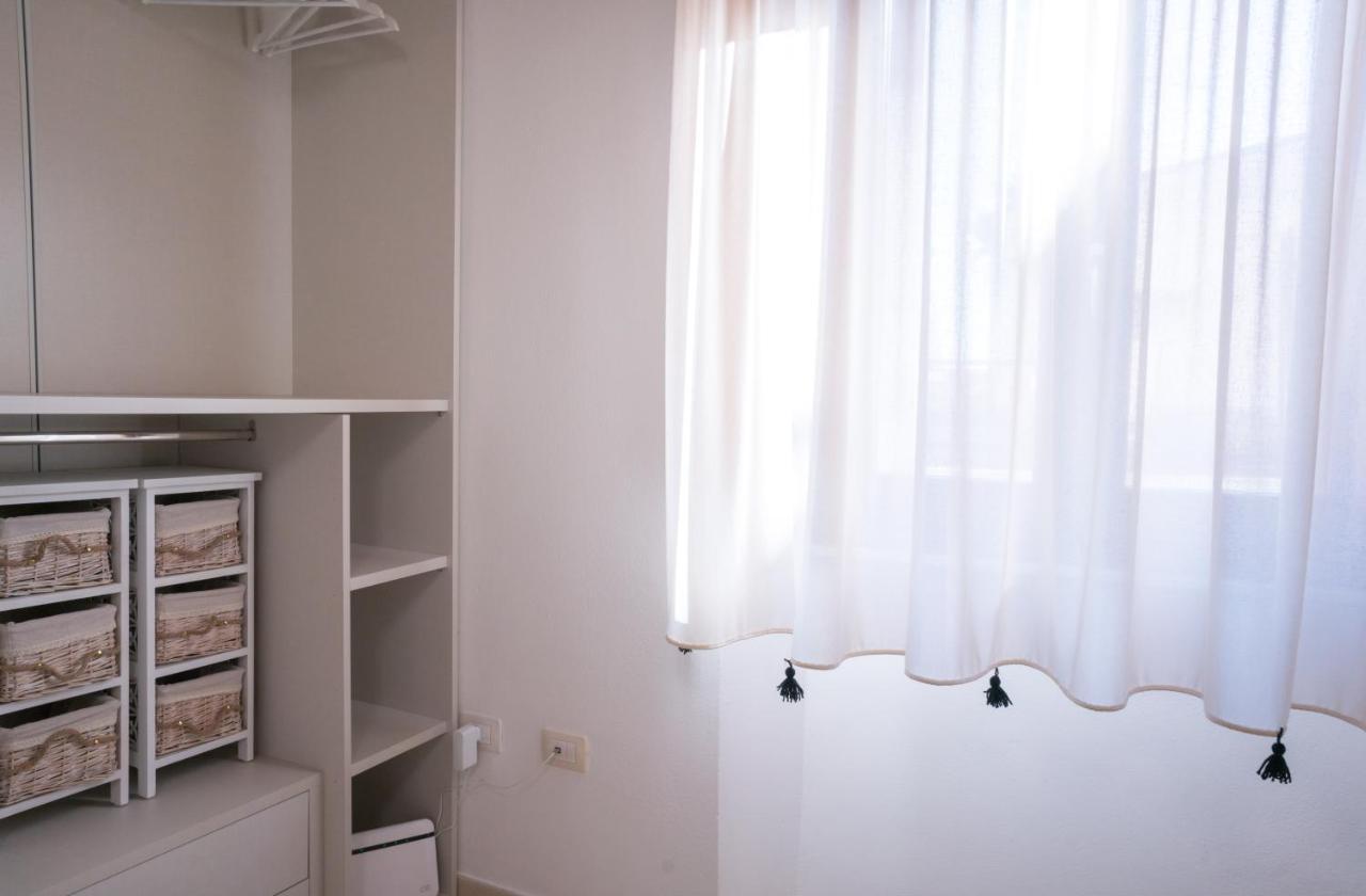 Yenne Rooms Wifi-Ac Cagliari Buitenkant foto